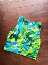 Load image into Gallery viewer, Vintage Hawaiian Barkcloth Vest in Blue Sunflower
